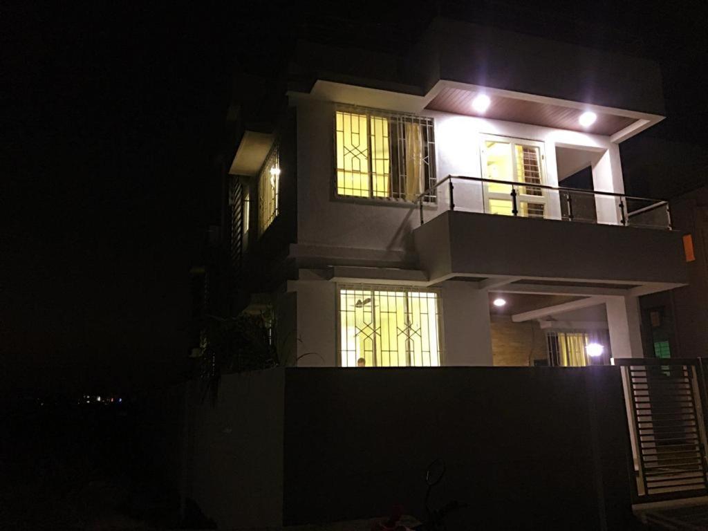 Riverdale Villa Лонавала Экстерьер фото